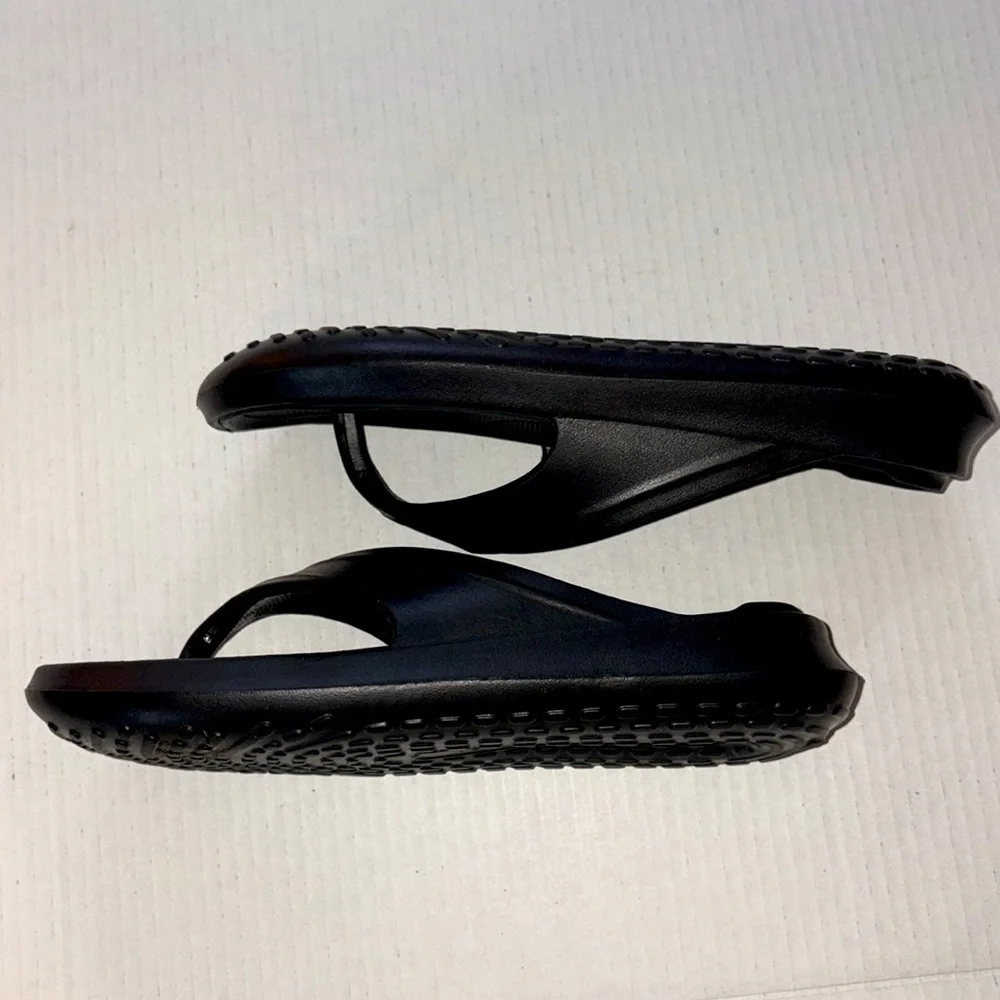 Avia flip flop